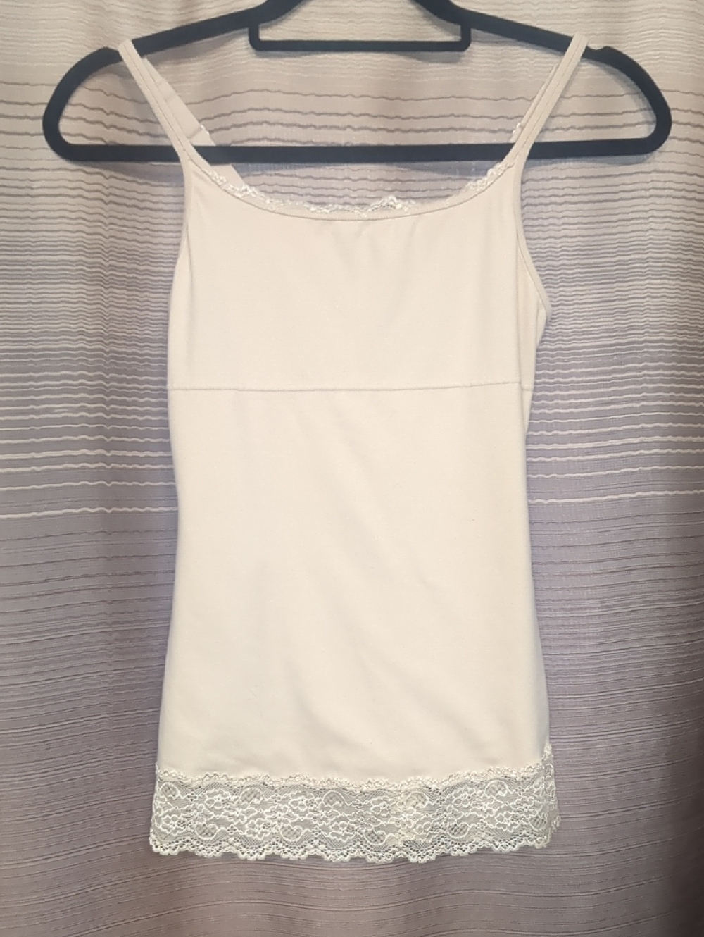 Maidenform Ivory Lace-Trim Camisole Slip